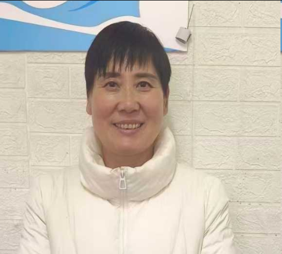 阿姨资料照片