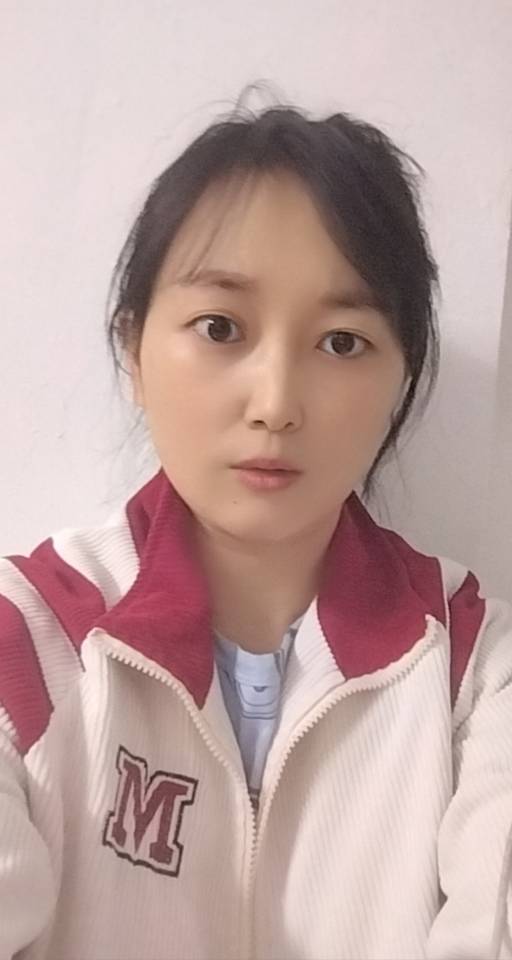 阿姨资料照片