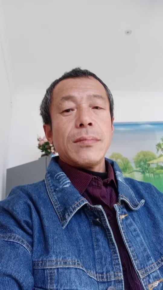 阿姨资料照片