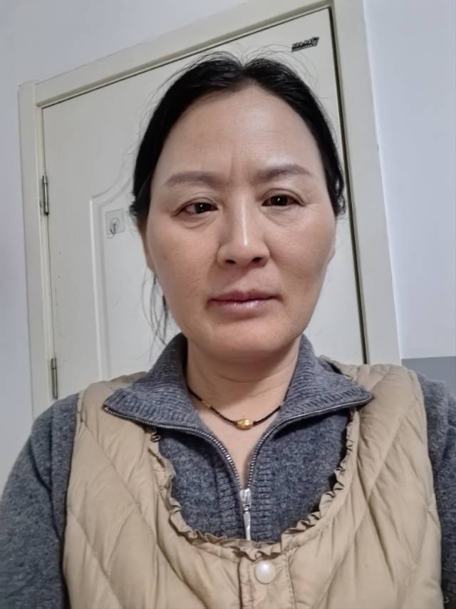 阿姨资料照片