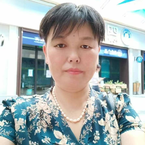 阿姨资料照片