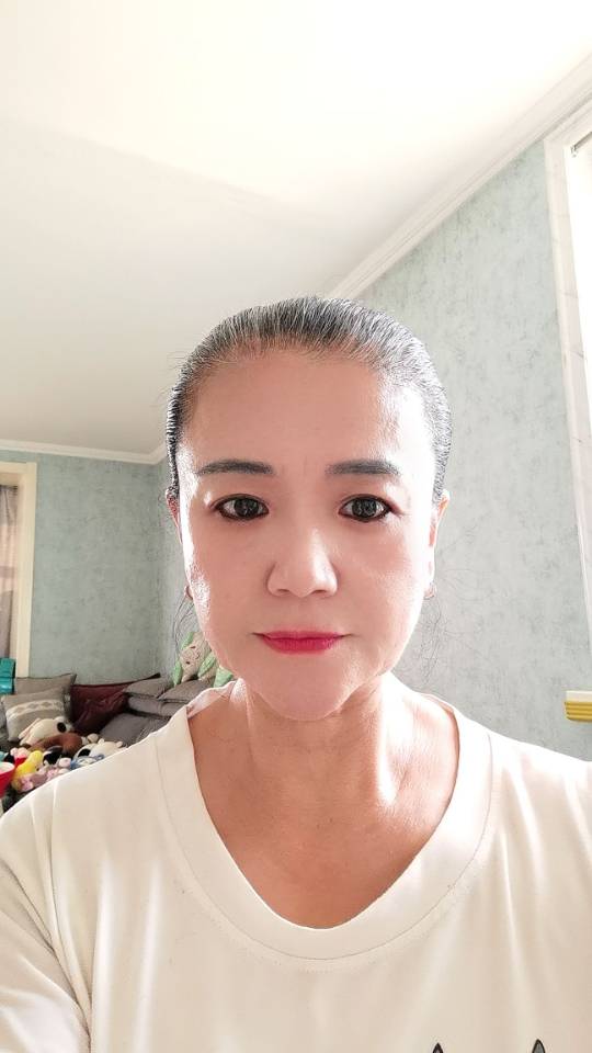 阿姨资料照片