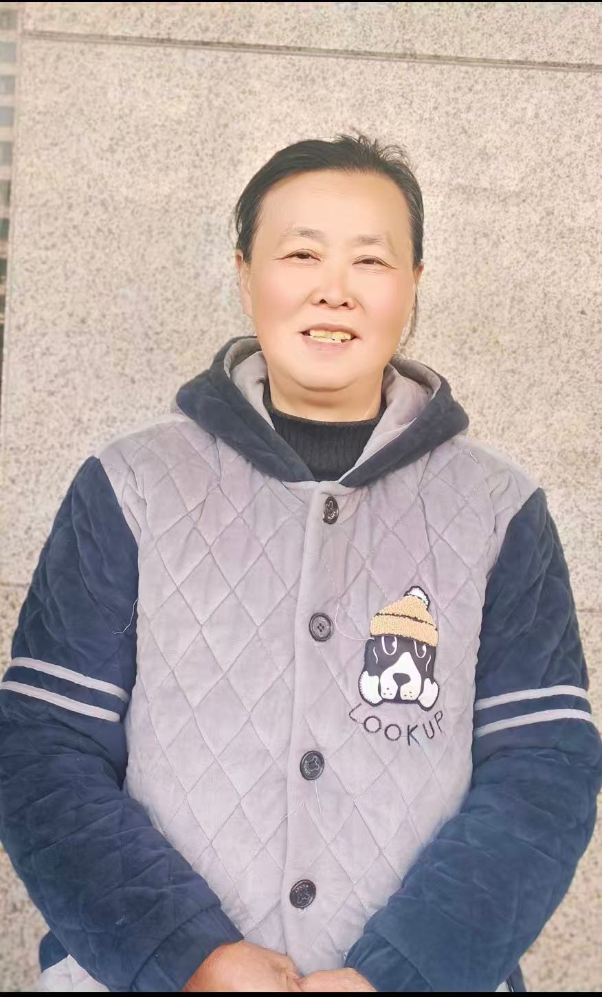 阿姨资料照片