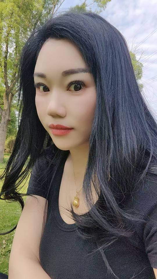阿姨资料照片
