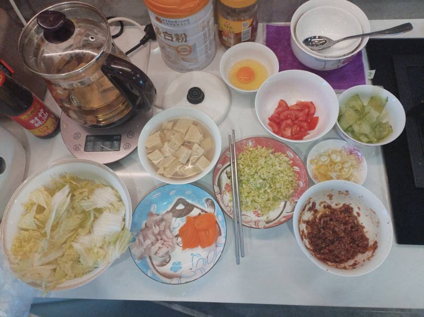 阿姨资料照片