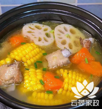 阿姨资料照片