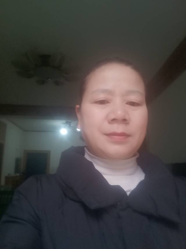 阿姨资料照片