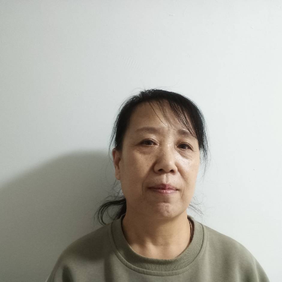 阿姨资料照片