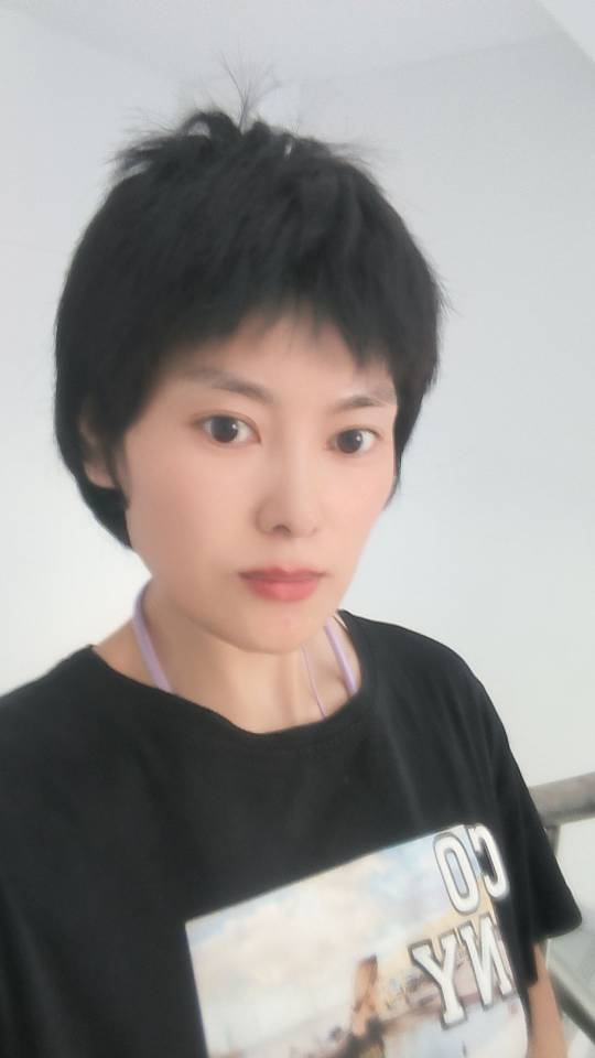 阿姨资料照片