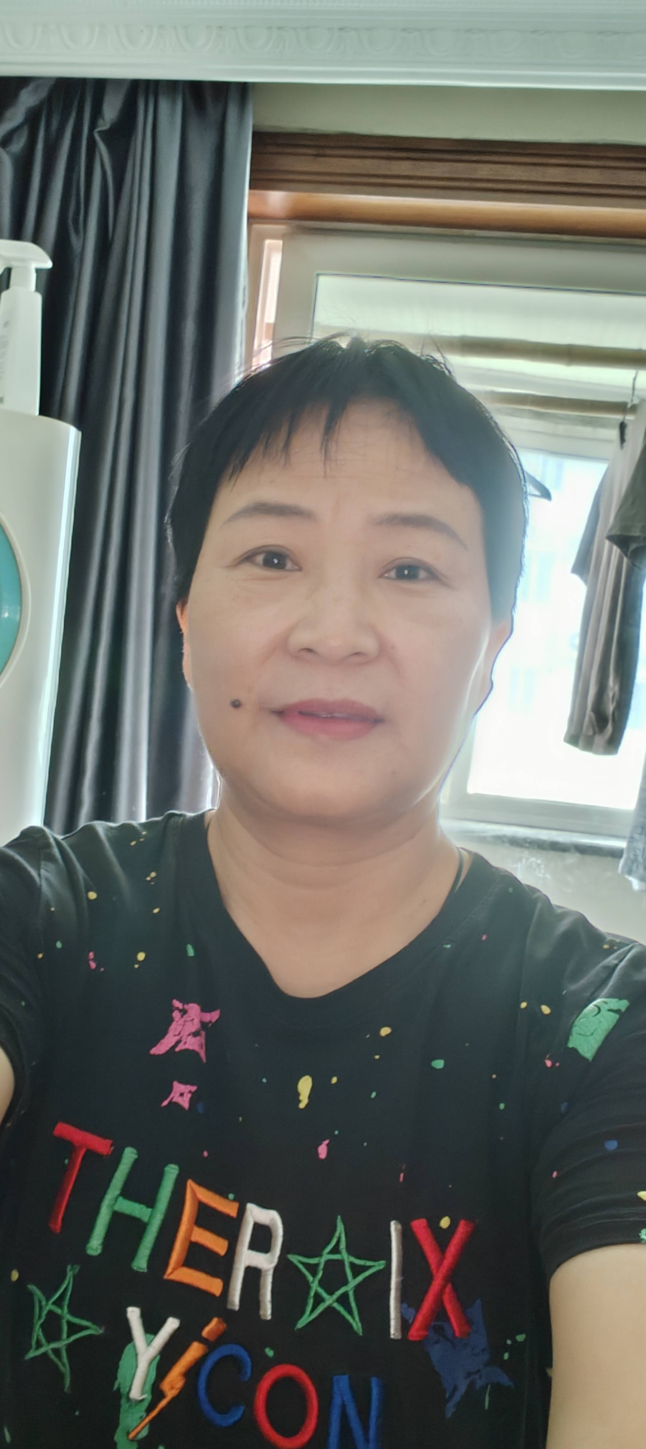 阿姨资料照片