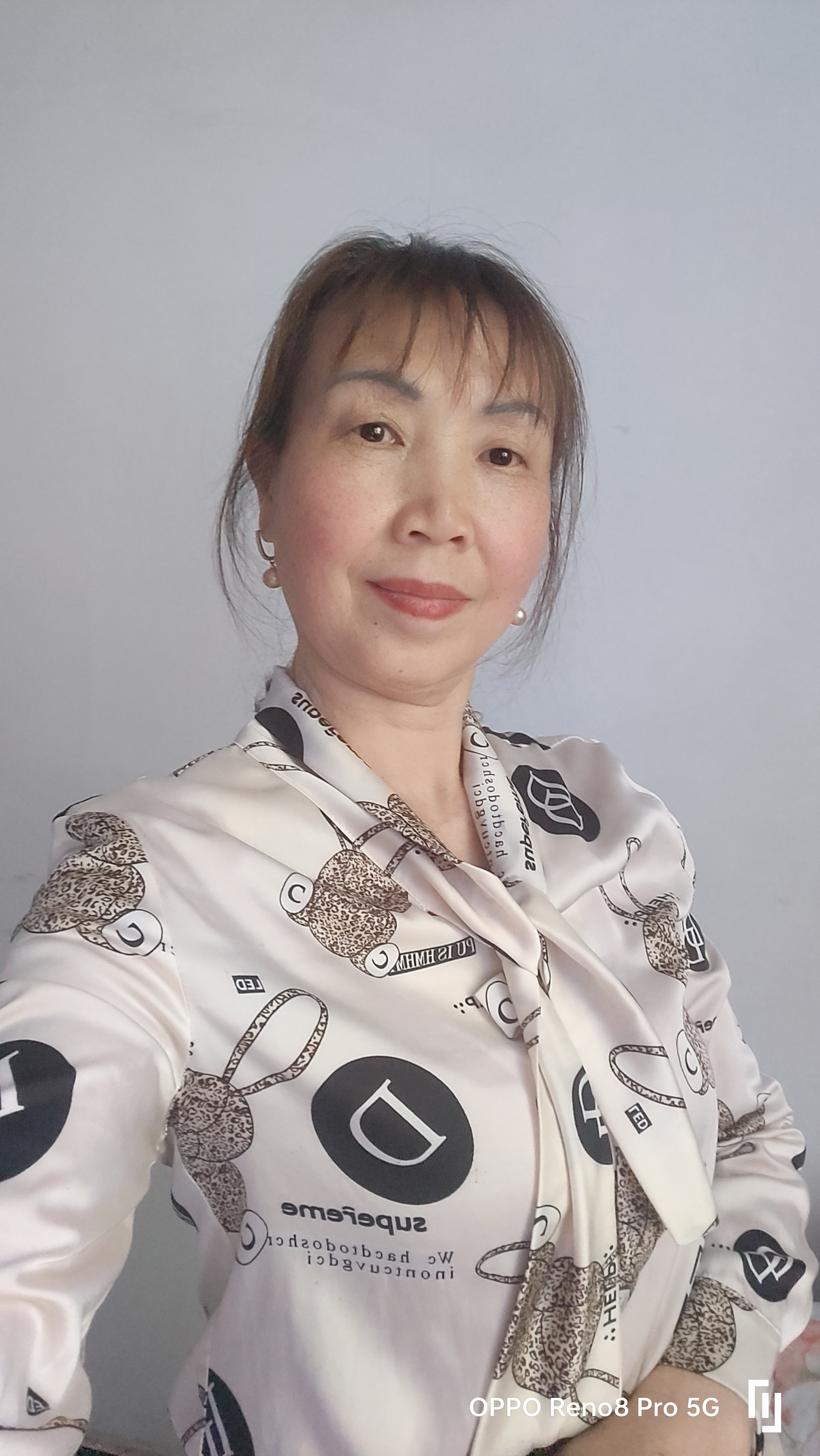 阿姨资料照片