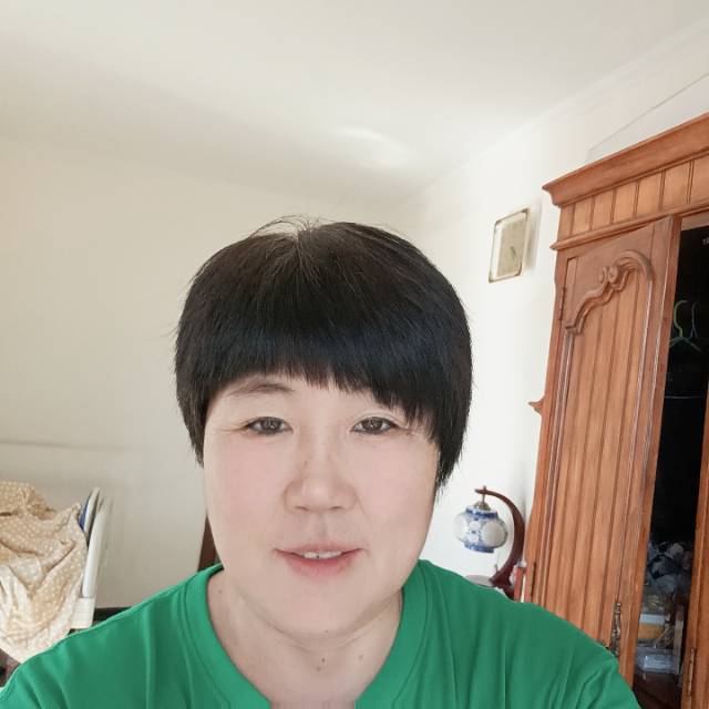 阿姨资料照片