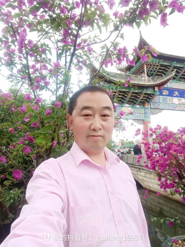阿姨资料照片