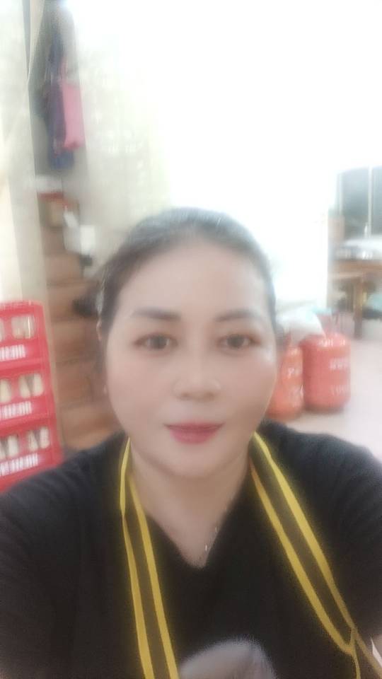 阿姨资料照片
