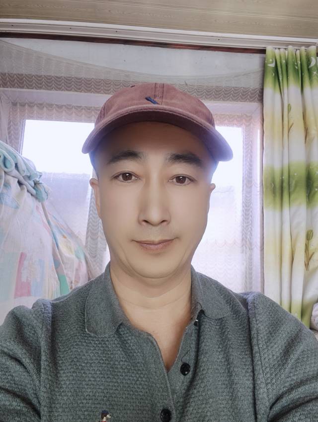阿姨资料照片