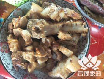 阿姨资料照片