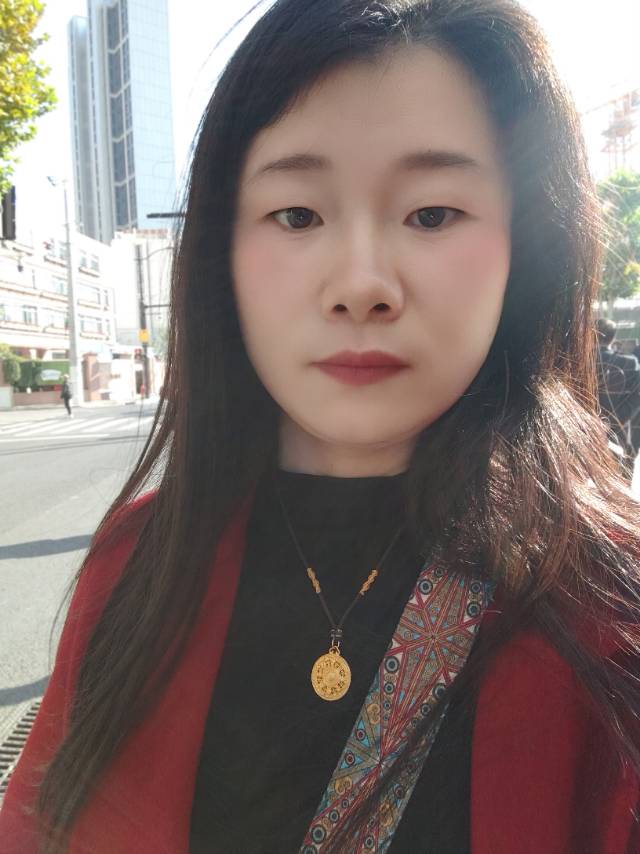 阿姨资料照片