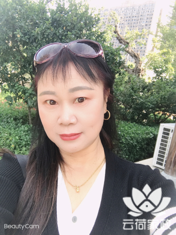 阿姨资料照片