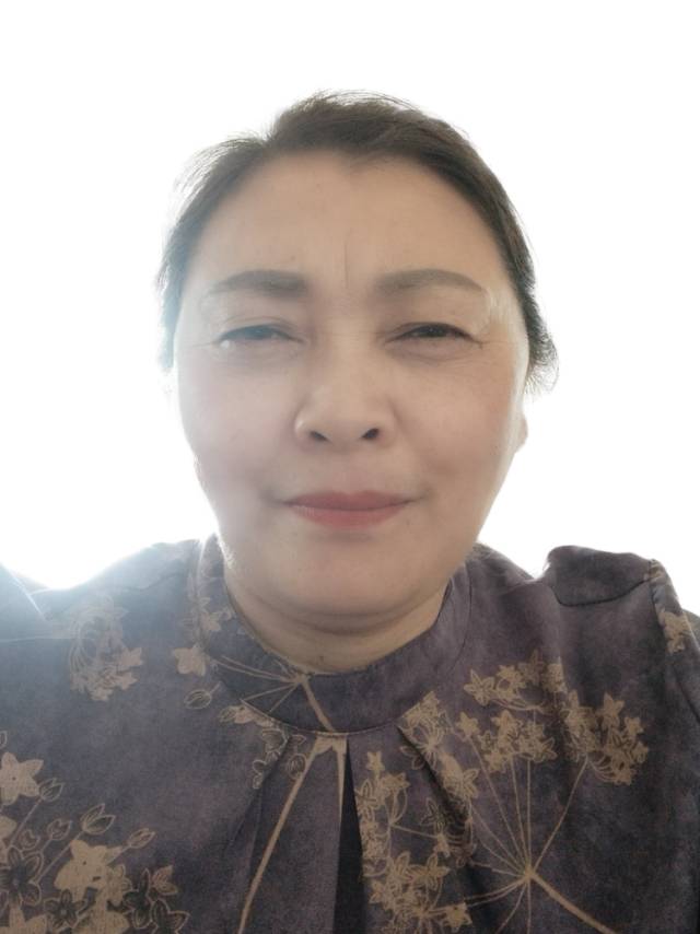 阿姨资料照片