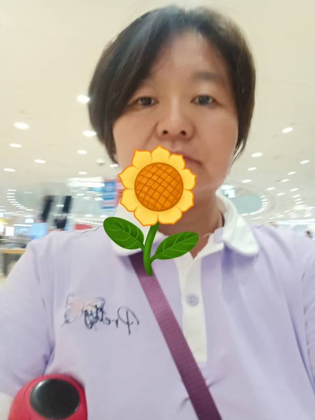 阿姨资料照片