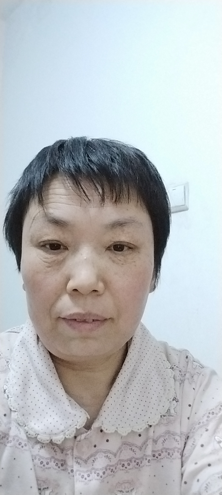阿姨资料照片