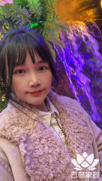 阿姨资料照片