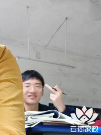 阿姨资料照片