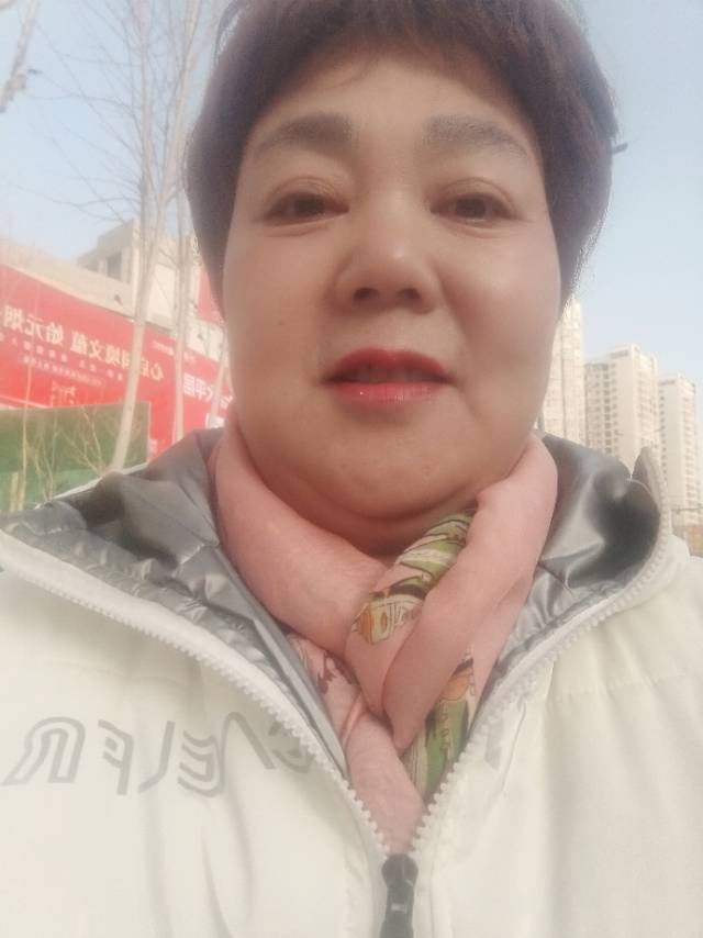阿姨资料照片