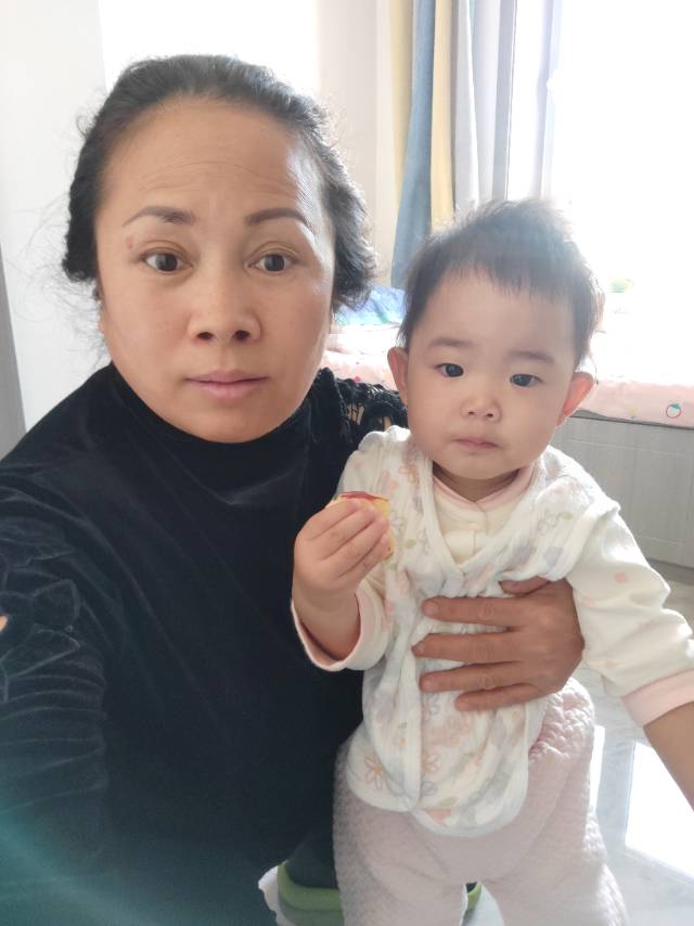 阿姨资料照片