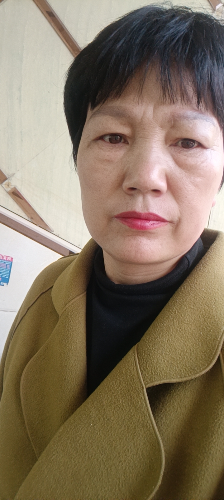 阿姨资料照片