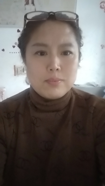阿姨资料照片