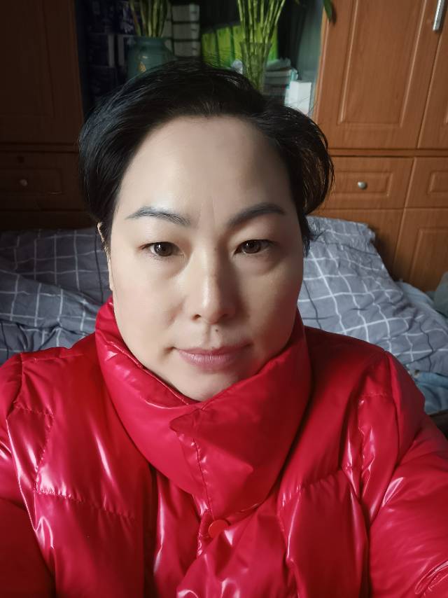 阿姨资料照片