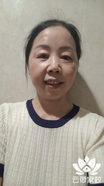 阿姨资料照片