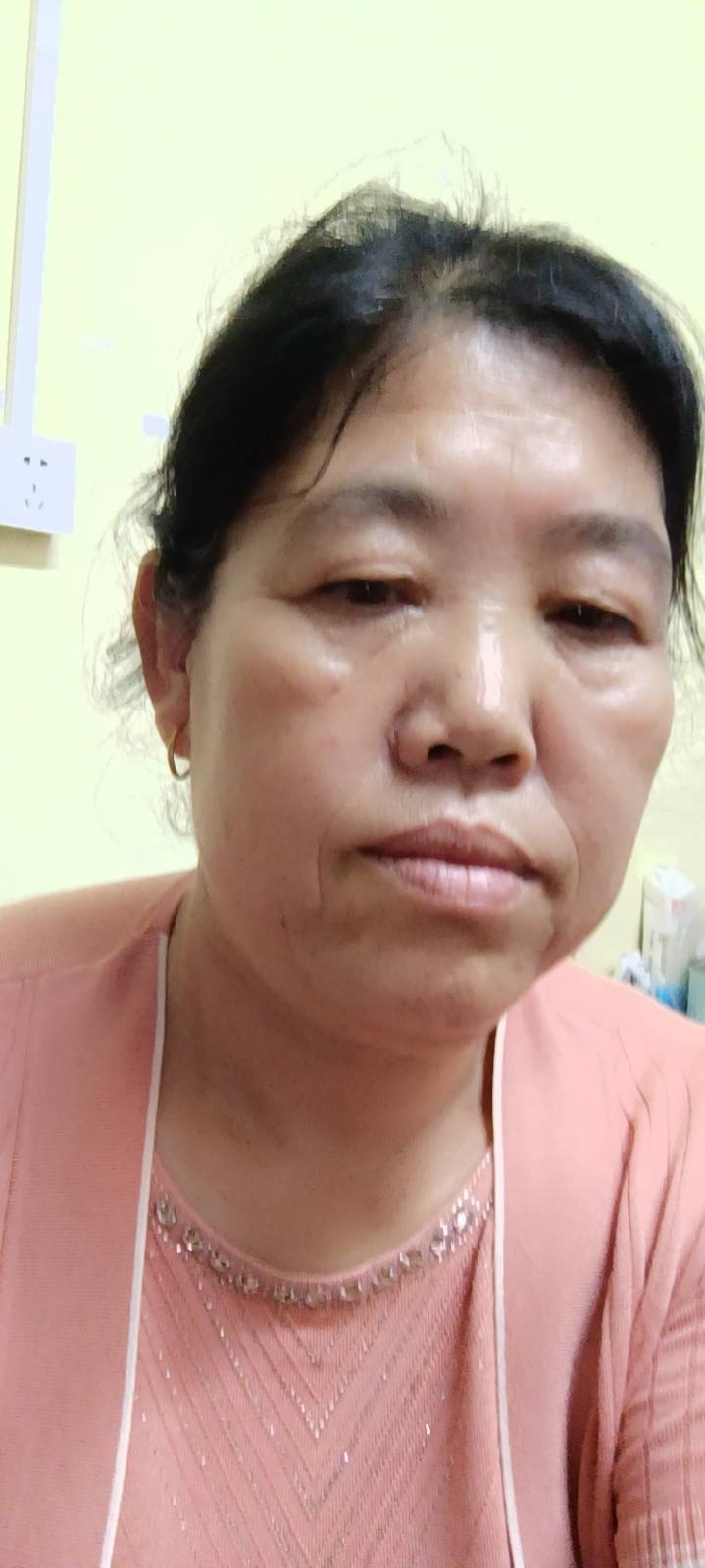 阿姨资料照片