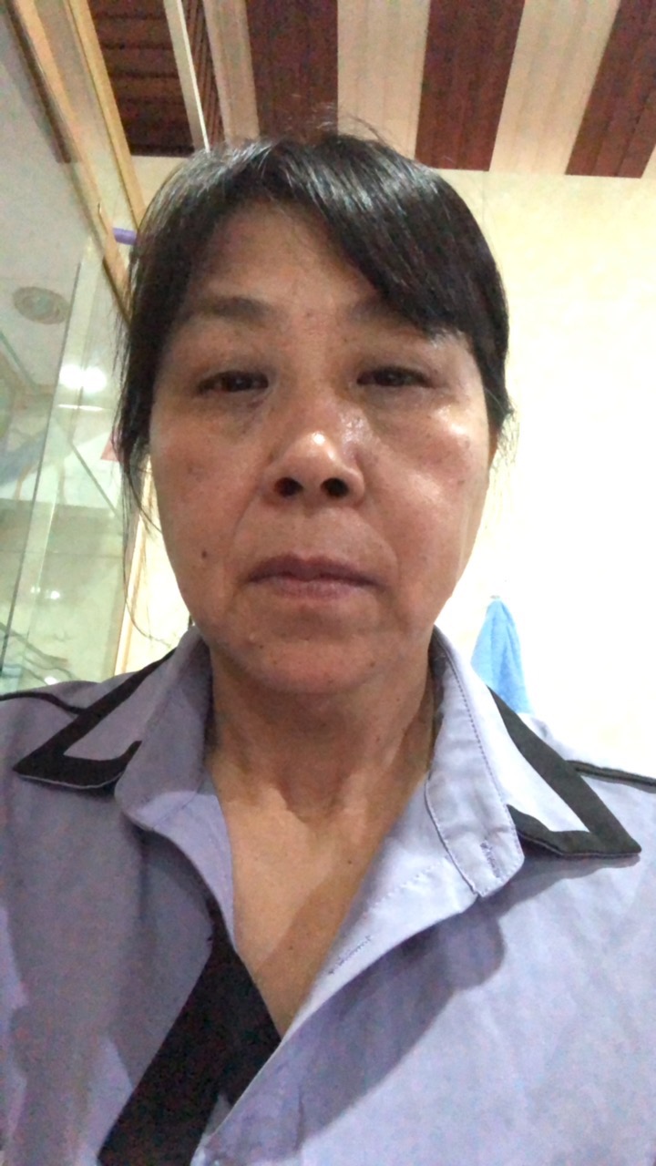 阿姨资料照片