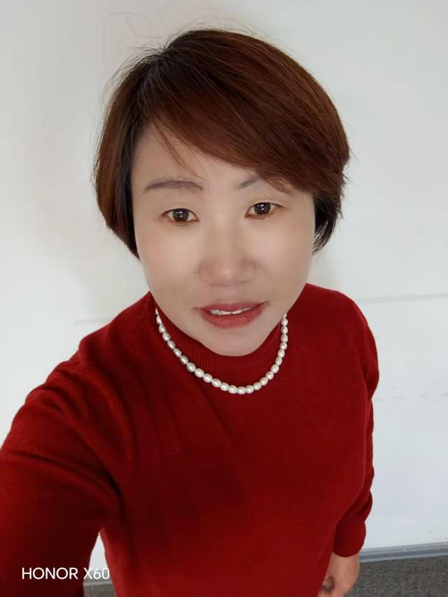 阿姨资料照片