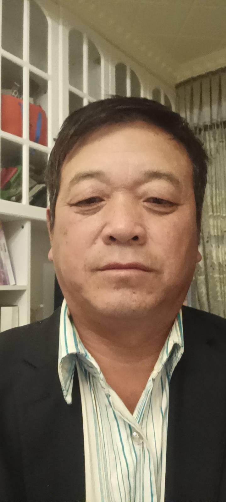 阿姨资料照片