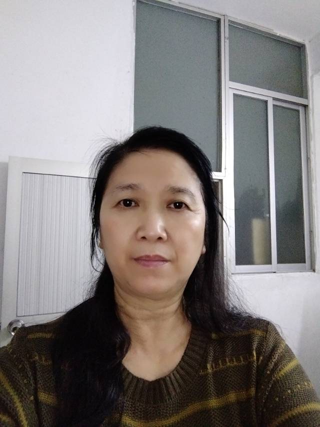 阿姨资料照片
