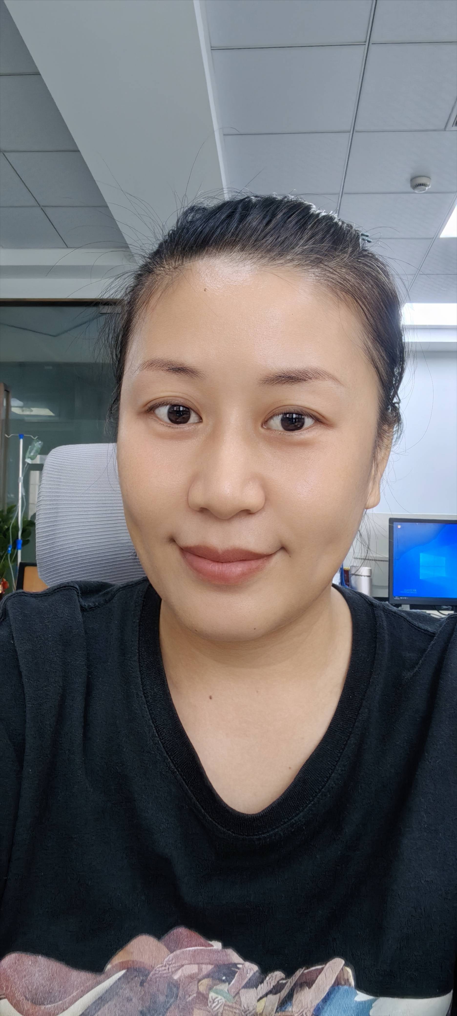 阿姨资料照片