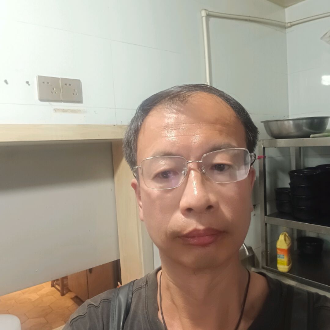 阿姨资料照片
