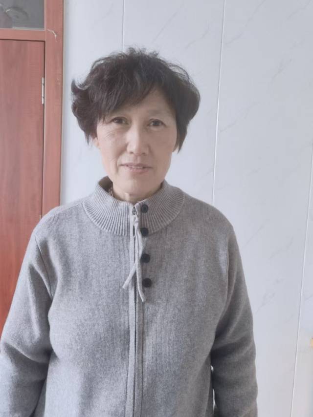 阿姨资料照片