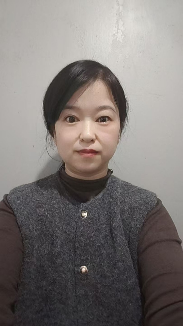 阿姨资料照片