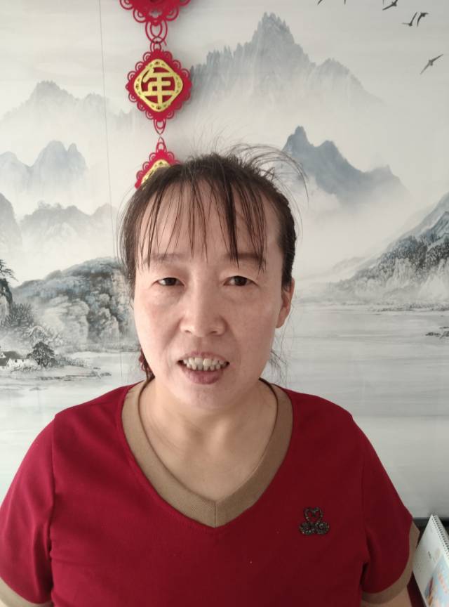 阿姨资料照片