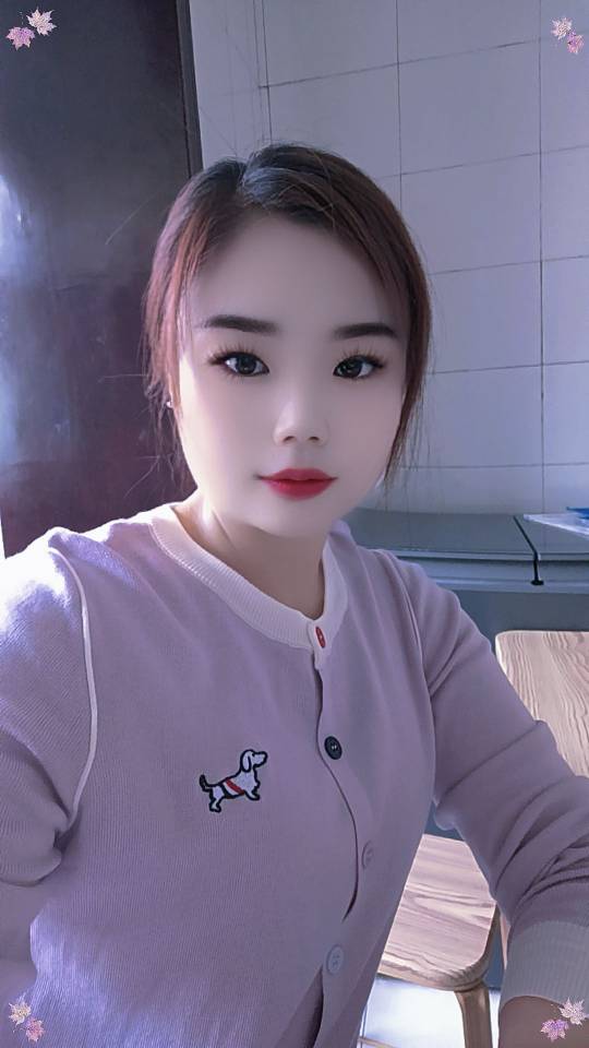 阿姨资料照片