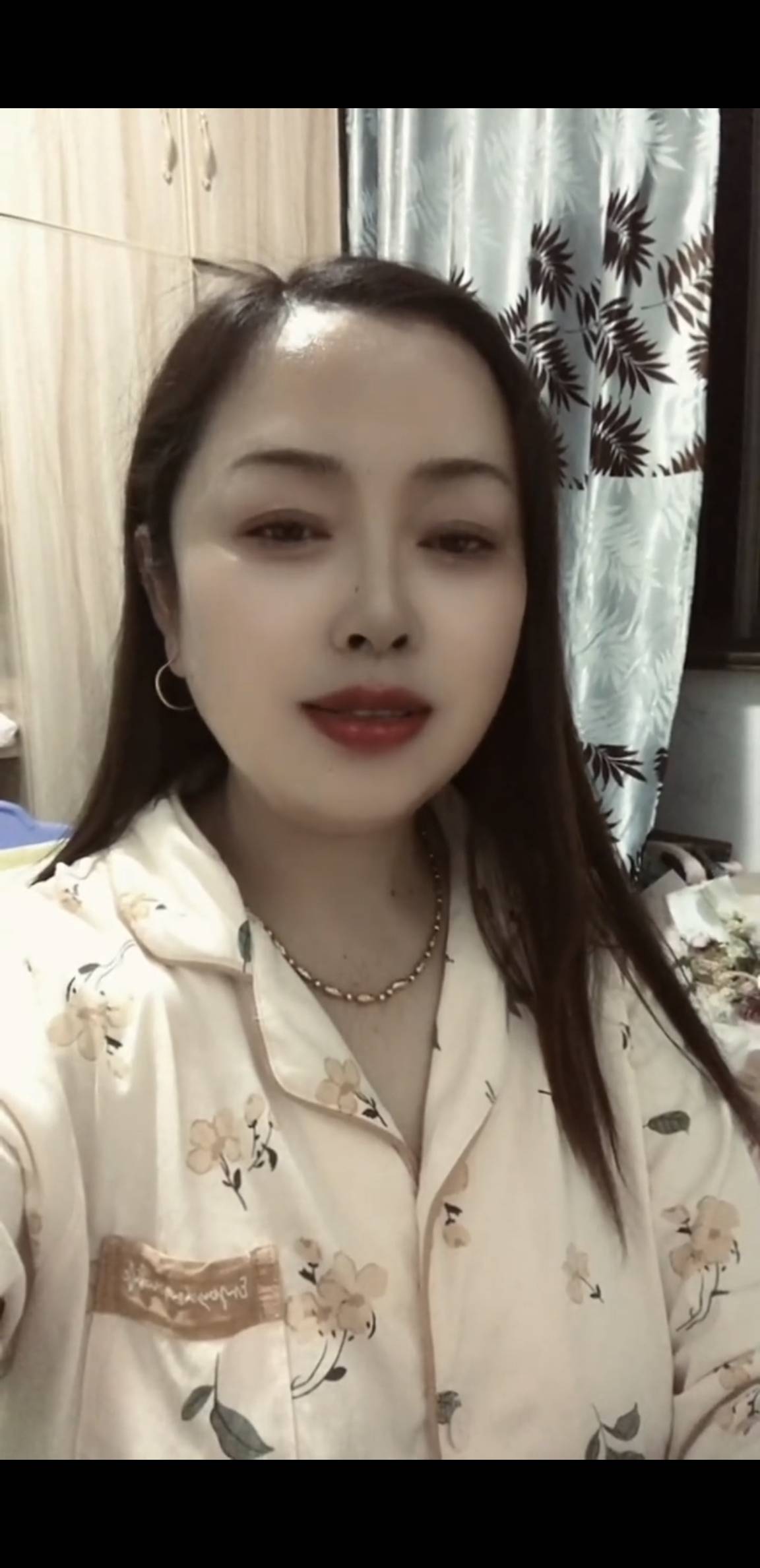 阿姨资料照片