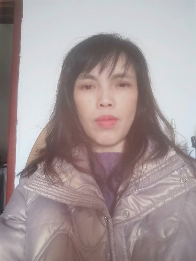 阿姨资料照片