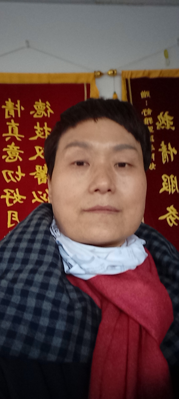 阿姨资料照片