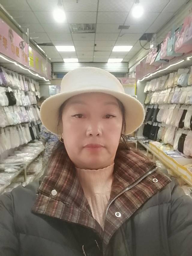 阿姨资料照片