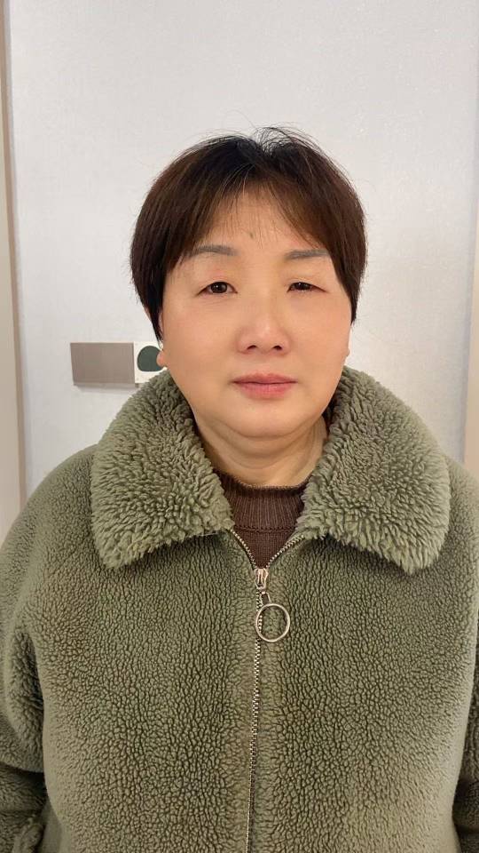 阿姨资料照片