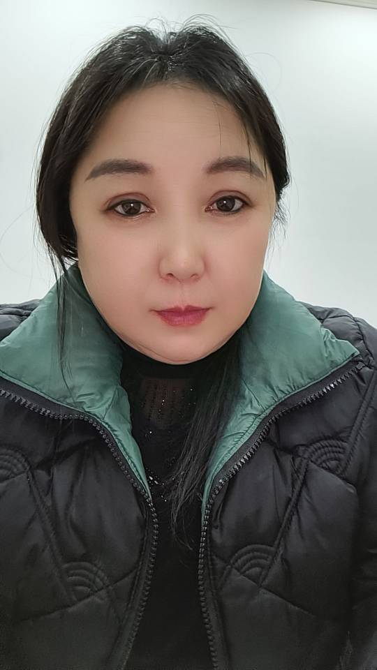 阿姨资料照片